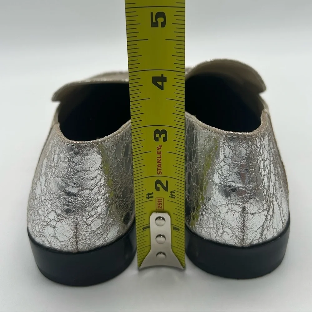 Dolce Vita Beny Silver Distressed Leather Loafers Size 6 NIB